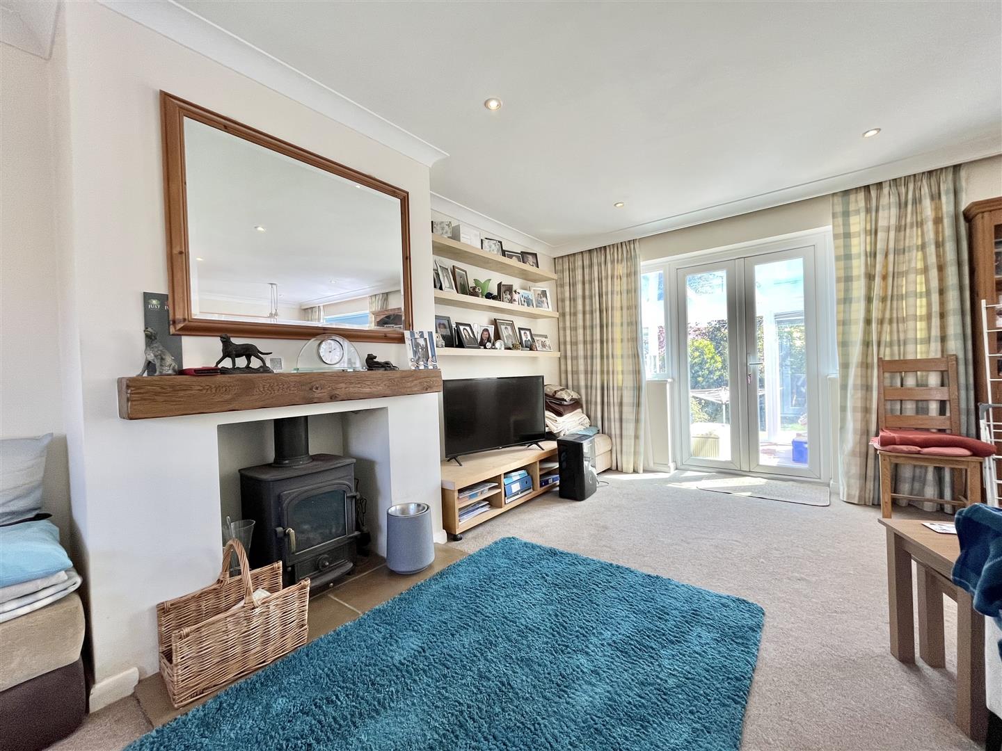Meadow Way, Fairlight